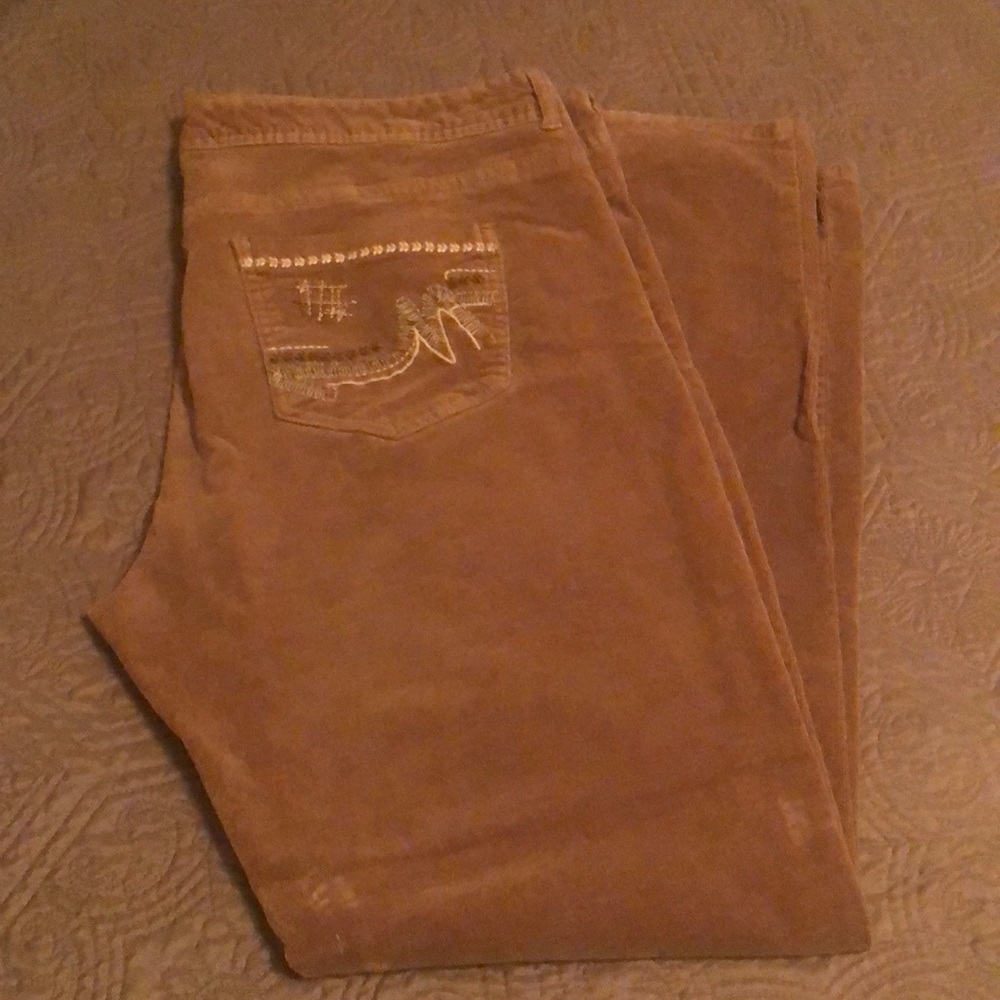 Maurices 17/18 pants